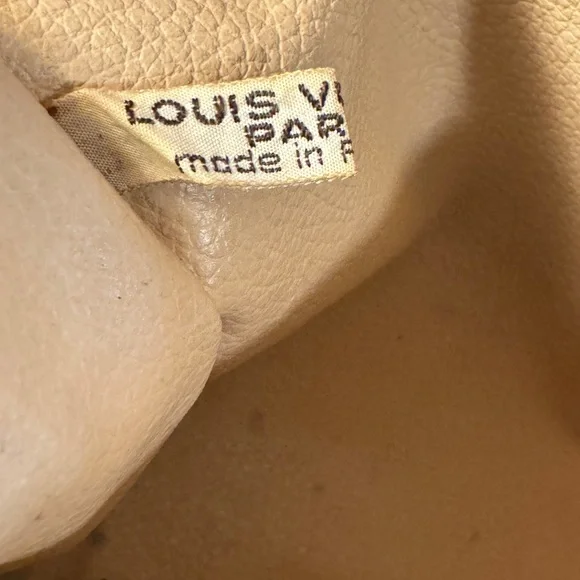 Louis Vuitton Monogram Cosmetics Brown Toiletry Bag - Picture 10 of 13